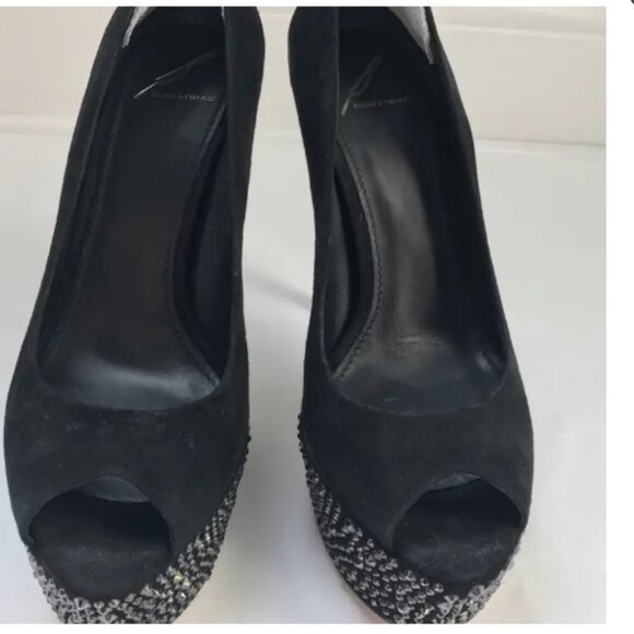 Brain Atwood with Swarovski crystals on the heels - Picture 3 of 10